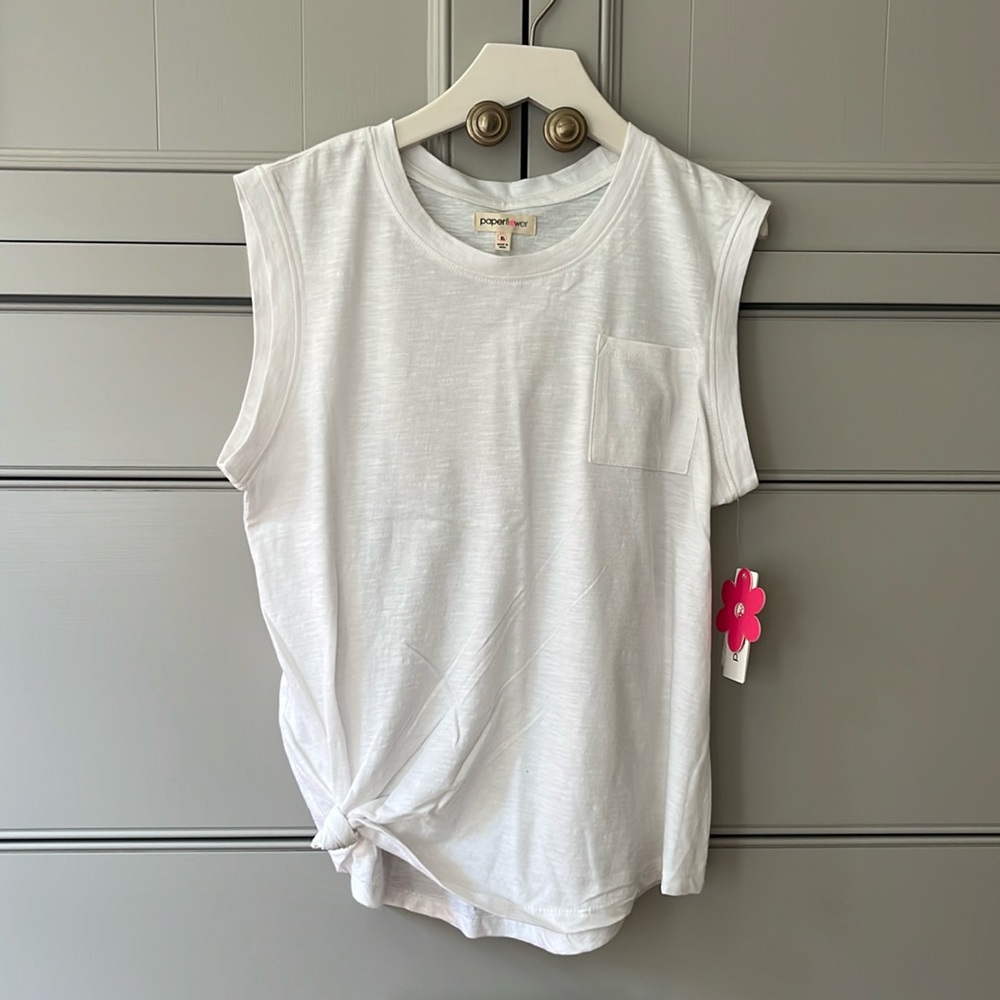 NWT paper flower white tank size XL